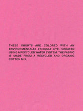 Загрузить изображение в средство просмотра галереи, Фламинго Розовые шорты
