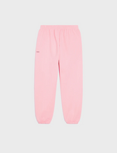 Lade das Bild in den Galerie-Viewer, Sunset Pink T-Shirt &amp; Sakura Pink Track Pants
